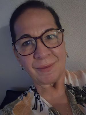 Tami, 56
