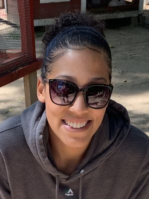 Cristina, 32
