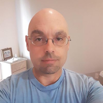 Anthony, 43