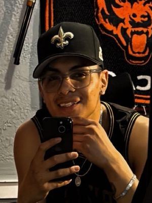 Sergio, 24