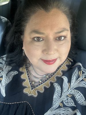 Laura, 54