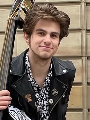 Luke, 29