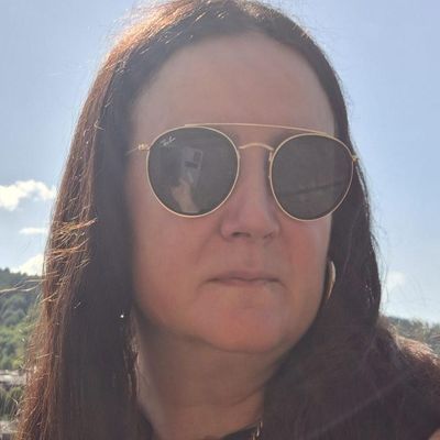 Rachel, 57