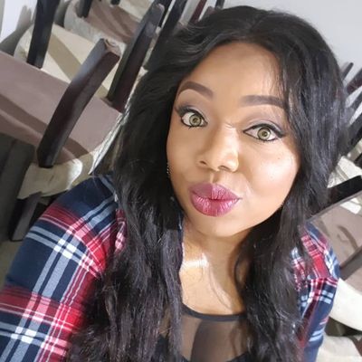 Lilian, 42
