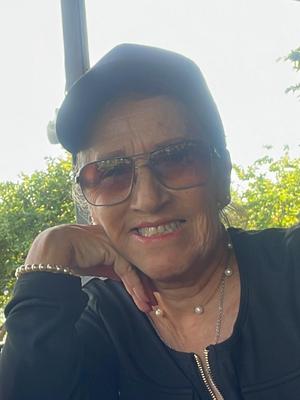 Ivonne, 78