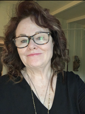 Julie, 68