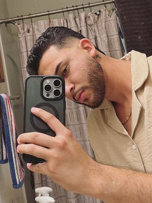 Milton, 21