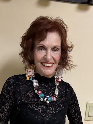 Tina, 76