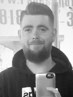 Joe, 31