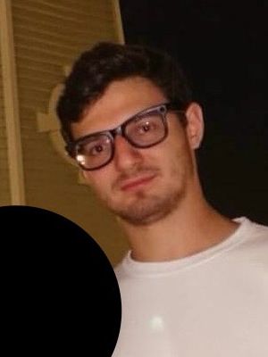 Luis, 22