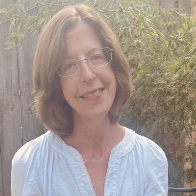 Meaghan, 59