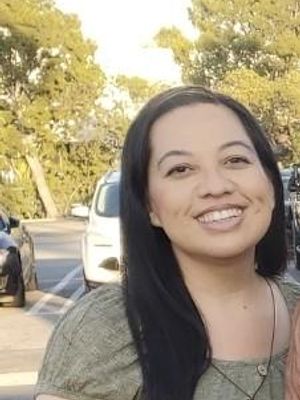 Liz, 44