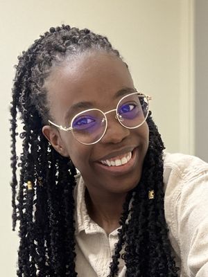 Marcelina, 30