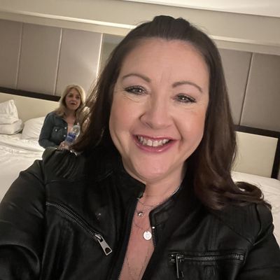 Carrie, 48