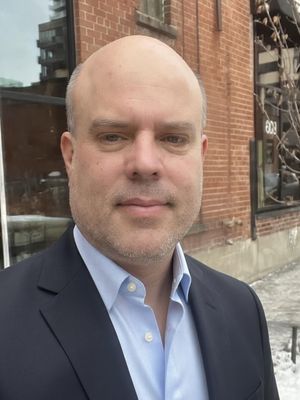 Thiago, 51