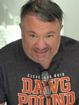 Dan, 50