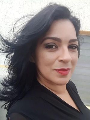 Alicia, 55