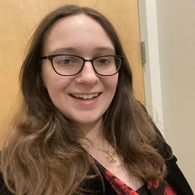 Amber, 30
