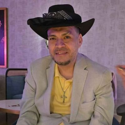 Pete, 50