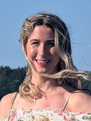 Connie, 36