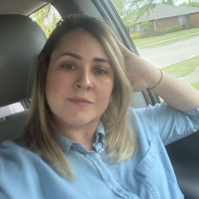 Carla, 46