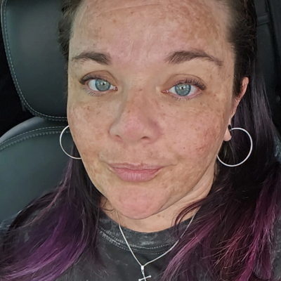 Lisa, 43