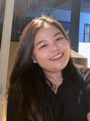 Veronika, 26