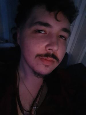 James, 28