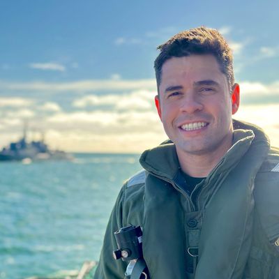 Douglas, 36