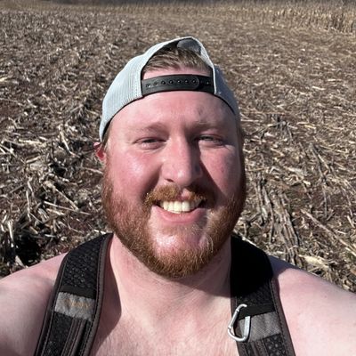 John, 33