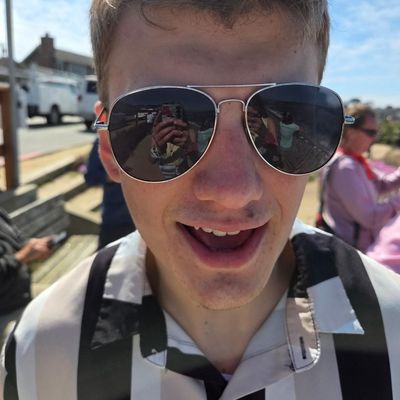 Dominic, 20
