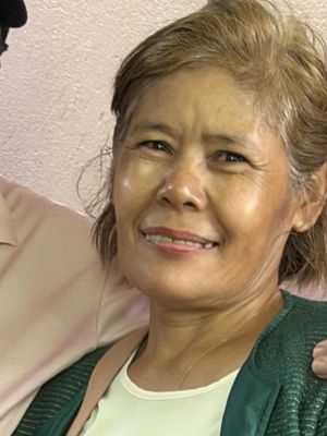 Gina, 49
