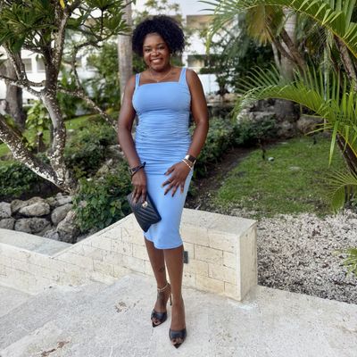 Widelyne, 38