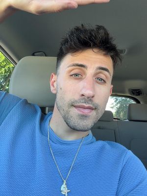 Dominic, 28