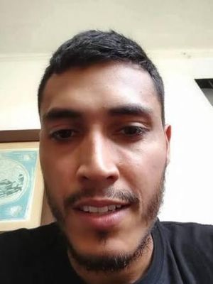 Leonel, 28
