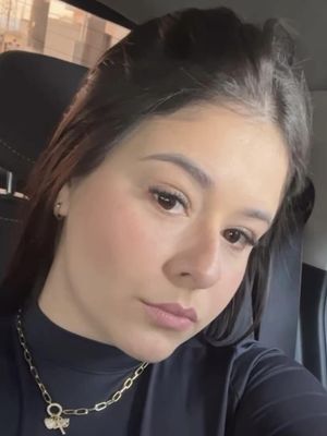 Grazi, 33