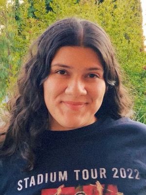 Yvonne, 24