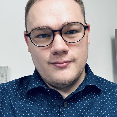 Nicholas, 30