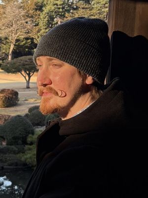 Charles, 28