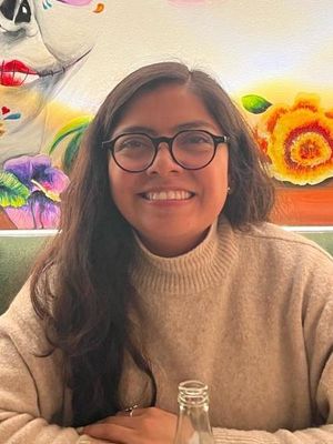 Denisse, 30