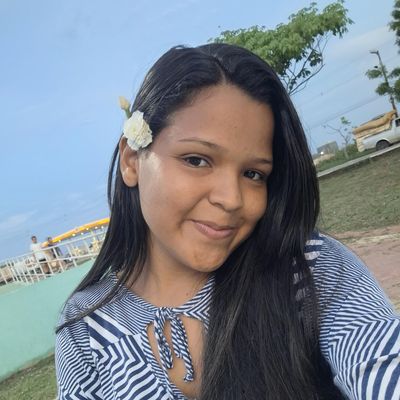 Amanda, 22