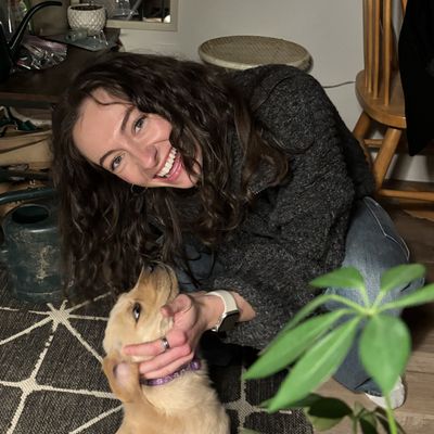 Christina, 29