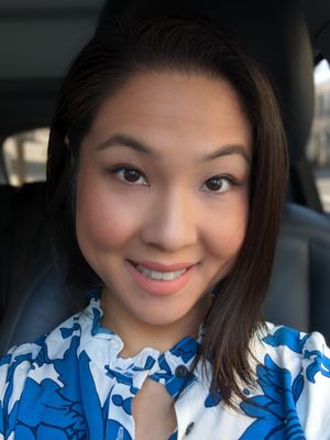 Chrissy, 41