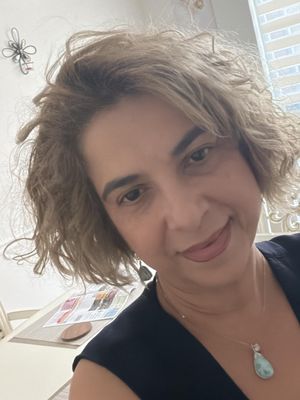 Fatima, 30