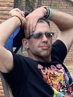 Nathan, 42