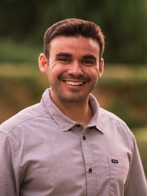 Tommy, 34