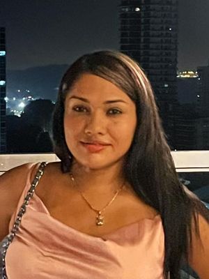 Sheyla, 34