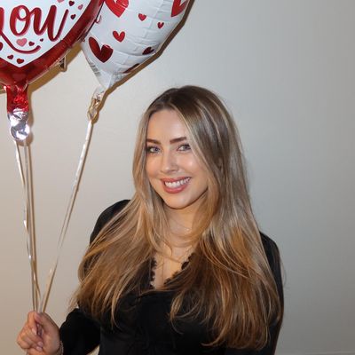 Cecilia, 28