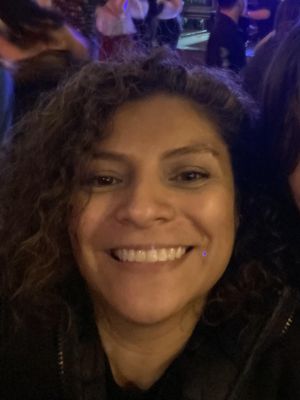 Andrea, 48