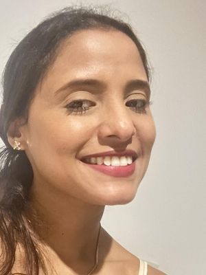 Mayra, 34